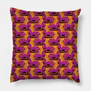 Golden Axolotl Halloween Pattern Pillow