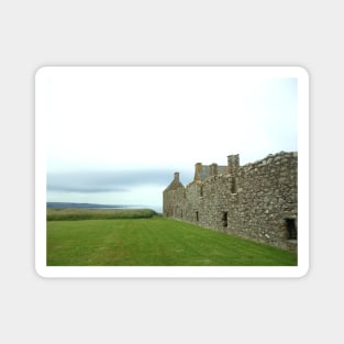 Dunnottar Castle Grounds Magnet