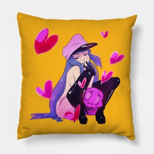 Violinist Marija (no background!) Pillow