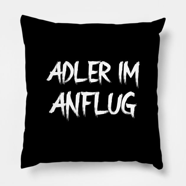 Adler im Anflug Pillow by VRedBaller