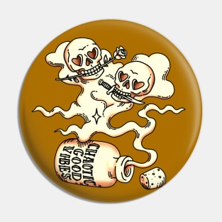 Chaotic Good Skulls - Cream Pin