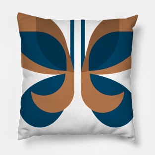 BE a butterfly change your expression spread your wings and fly Pillow