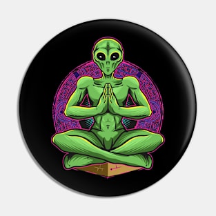 alien yoga Pin