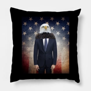 THE AMERICAN BALD EAGLE MAN Pillow