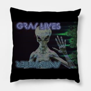 Iridescent Mantis Type Alien Pillow