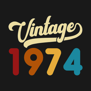 1974 Vintage Gift 46th Birthday Retro Style T-Shirt