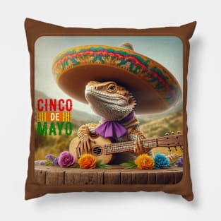 Happy Cinco de Mayo 2024 Guitar Sombrero Lizard Pillow