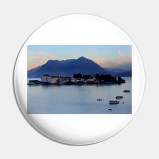 Isola Bella Pin