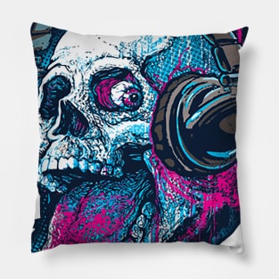 the price skull Pillow