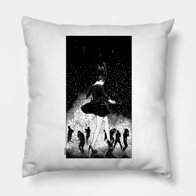 La mère de l'émeute (The mother of all riots) Pillow by apolloniasaintclair