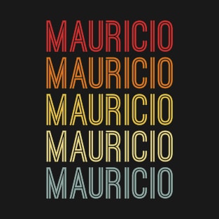 Mauricio Name Vintage Retro Pattern T-Shirt