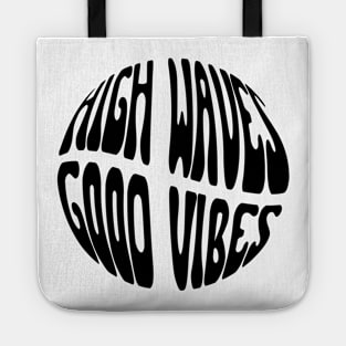 High waves littering Tote