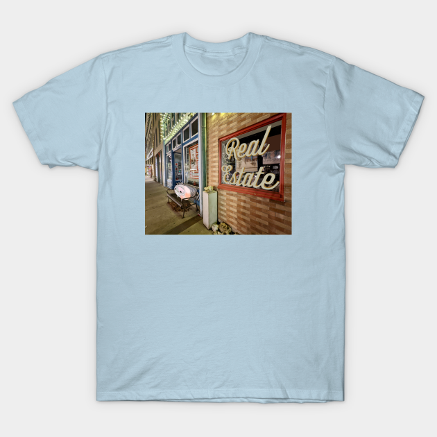 Registrering Kirurgi han Real Estate Band Fan - Real Estate - T-Shirt | TeePublic