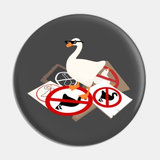 Goose - Thug life Pin