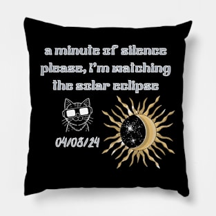 looking at the solar eclipse 2024 08/04/2024 Pillow