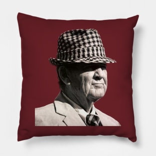 bear bryant - role tied bama Pillow