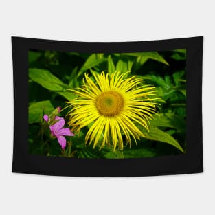 Large Yellow Daisy - Flower Macro/Closeup Tapestry