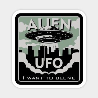 Alien Vintage Poster Magnet