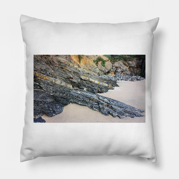 Crawling Slowly.. Outcrop at the Panther Beach, Highway 1, California Pillow by IgorPozdnyakov