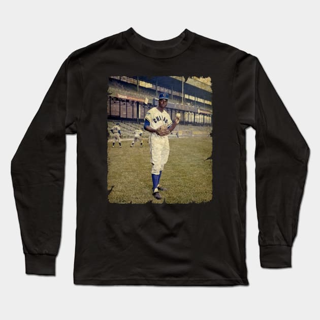Lou Brock Warming Up at The Polo Grounds, 1962 Long Sleeve T-Shirt