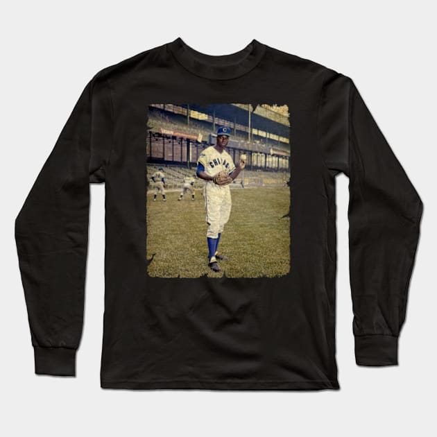 Lou Brock Warming Up at The Polo Grounds, 1962 Long Sleeve T-Shirt