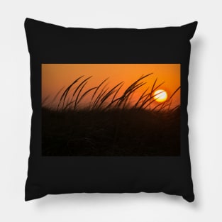 setting sun Pillow