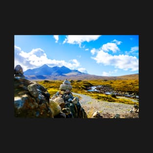 Stone cairn with Cuillins T-Shirt