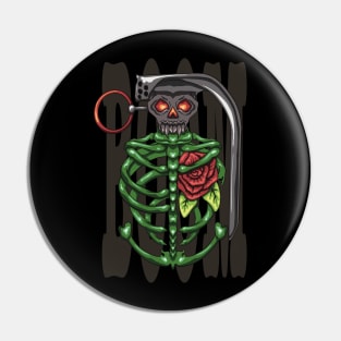 Skull bomb Pin