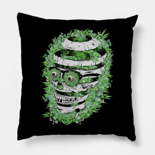 Scarry Nature Pillow