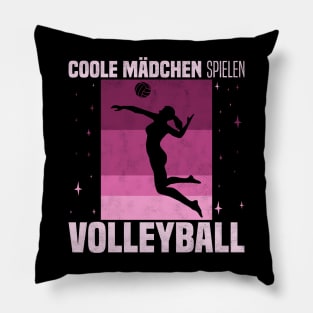 Coole Mädchen spielen Volleyball - Retro Vintagde Design Pillow