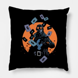 LOBSTER JOHNSON - cards Hellboy bprd Pillow