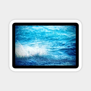 Blue Ocean Sea Waves Magnet