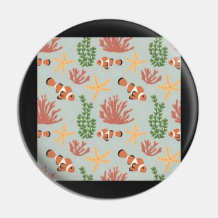 Clownfish & Anemones 1 Pin