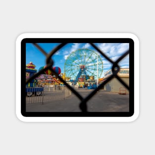 Coney Island's Wonder Wheel Magnet