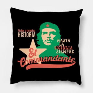 Che Guevara - Revolution - hasta la victoria siempre - marxism - cuba Pillow