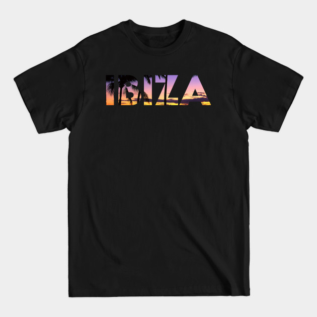 Discover Ibiza trip vacation gifts. Perfect present for mother dad friend him or her - Holiday - T-Shirt