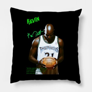 Kevin Garnett graphic Tee Pillow