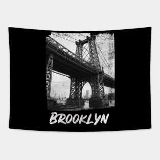 New York Brooklyn Bridge Grunge Style Tapestry