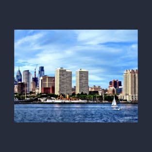 Philadelphia PA Skyline T-Shirt