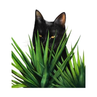 Black cat in leaves T-Shirt