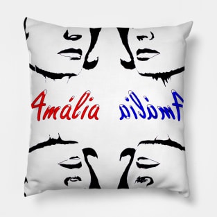 Amália Rodrigues ao espelho Pillow