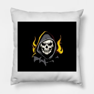 Skull fighter Pillow