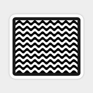 Black And White Wavy Pattern Magnet