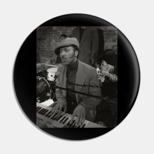 Donny Hathaway Pin