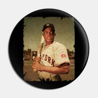 Willie Mays - Army (Korean War) Pin