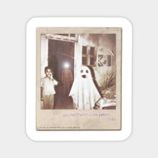 Ghost Caught on Camera | Cursed Vintage Photograph Ghost captured | Rare Scary Classic Retro Portrait | Psychiatric Hospital Magnet