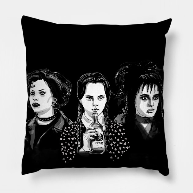 Bad girls Pillow by Otracreativa