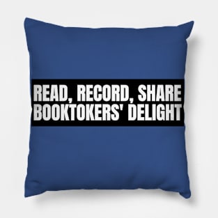 Booktoker read, record, and share Pillow