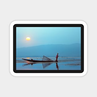 Inle Dawn. Magnet