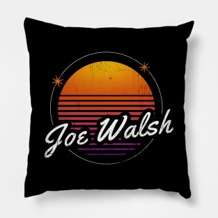 joe walsh ll vint moon Pillow